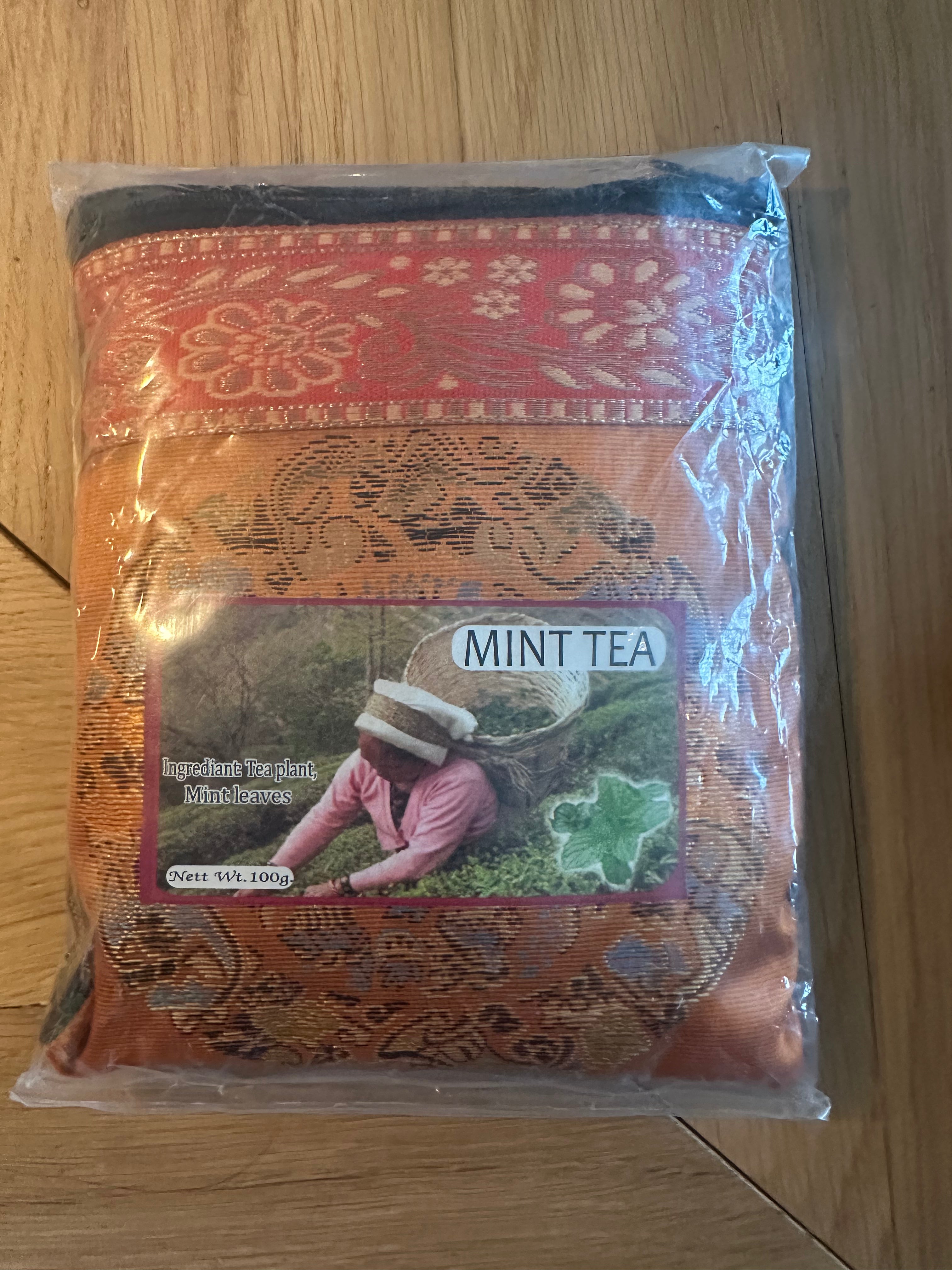 Thee in een leuk tasje