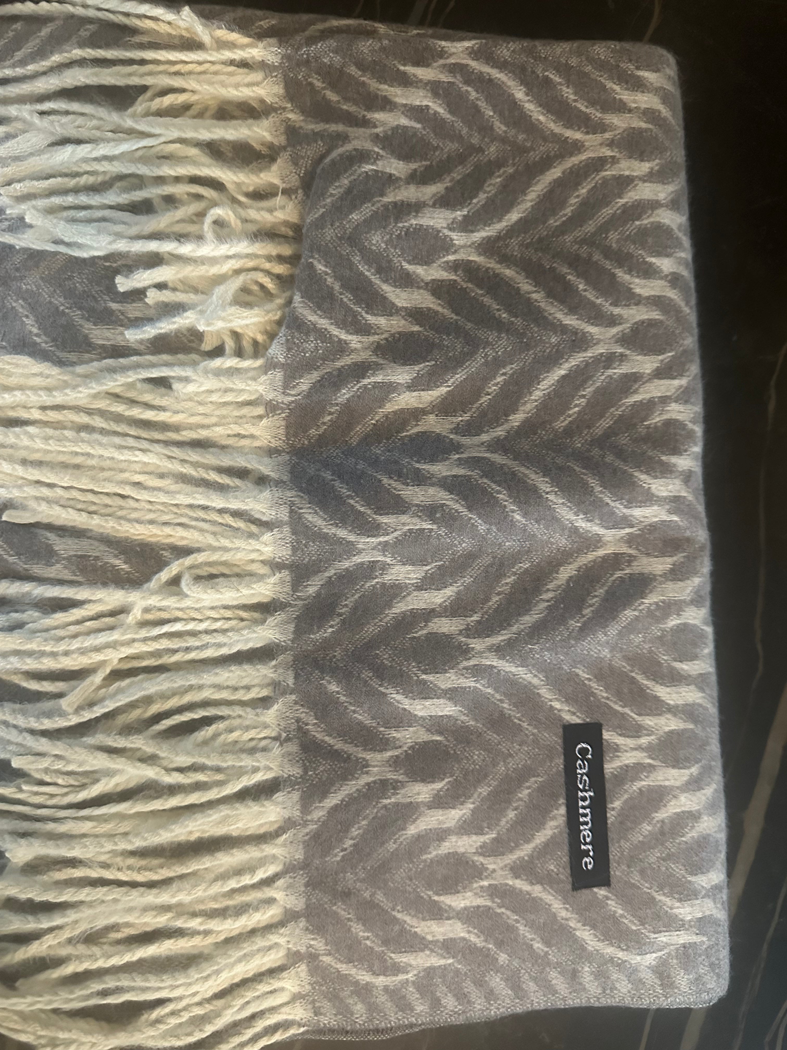 Cashmere sjaal grijs / creme