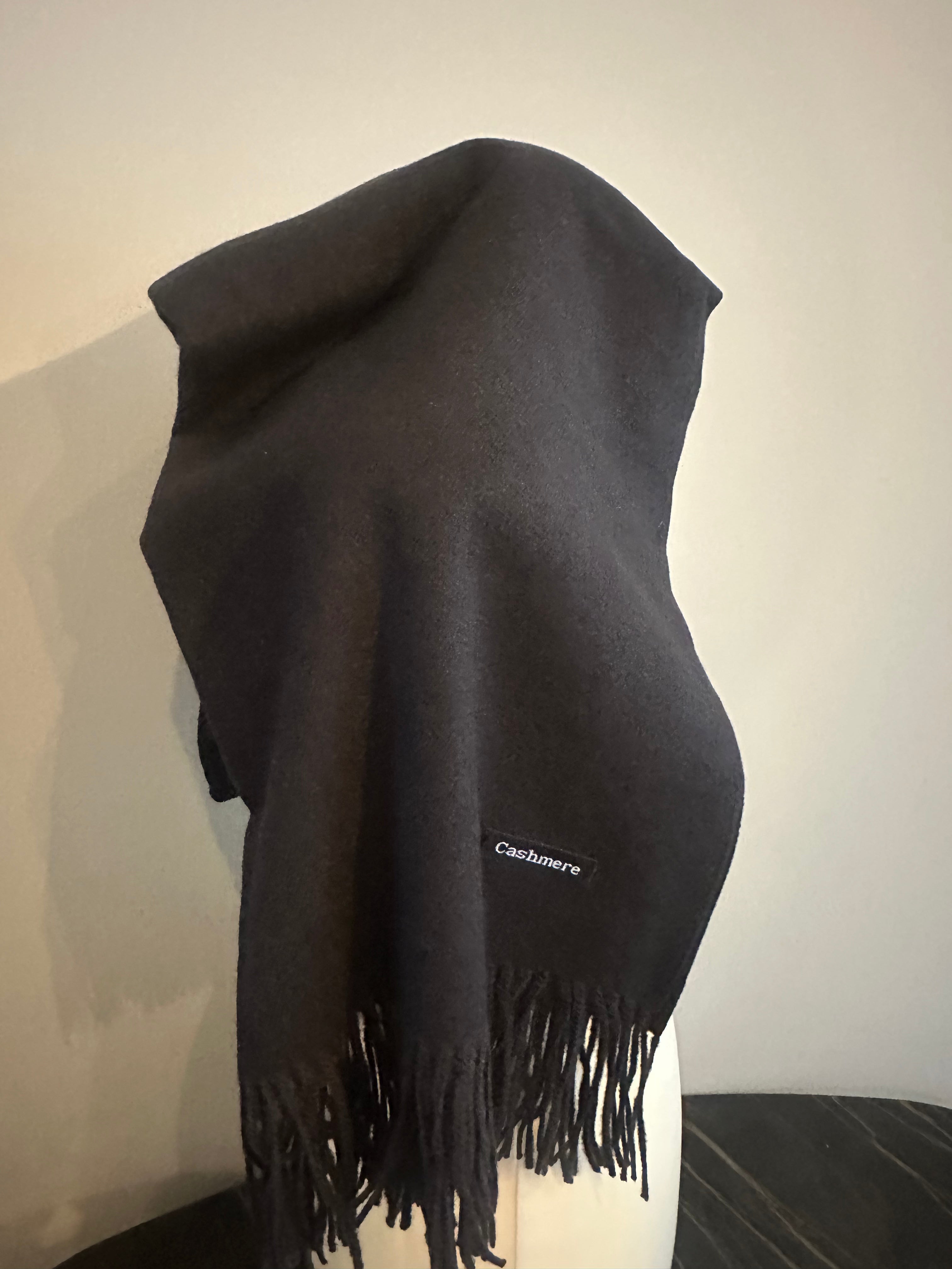 Zwarte cashmere sjaal