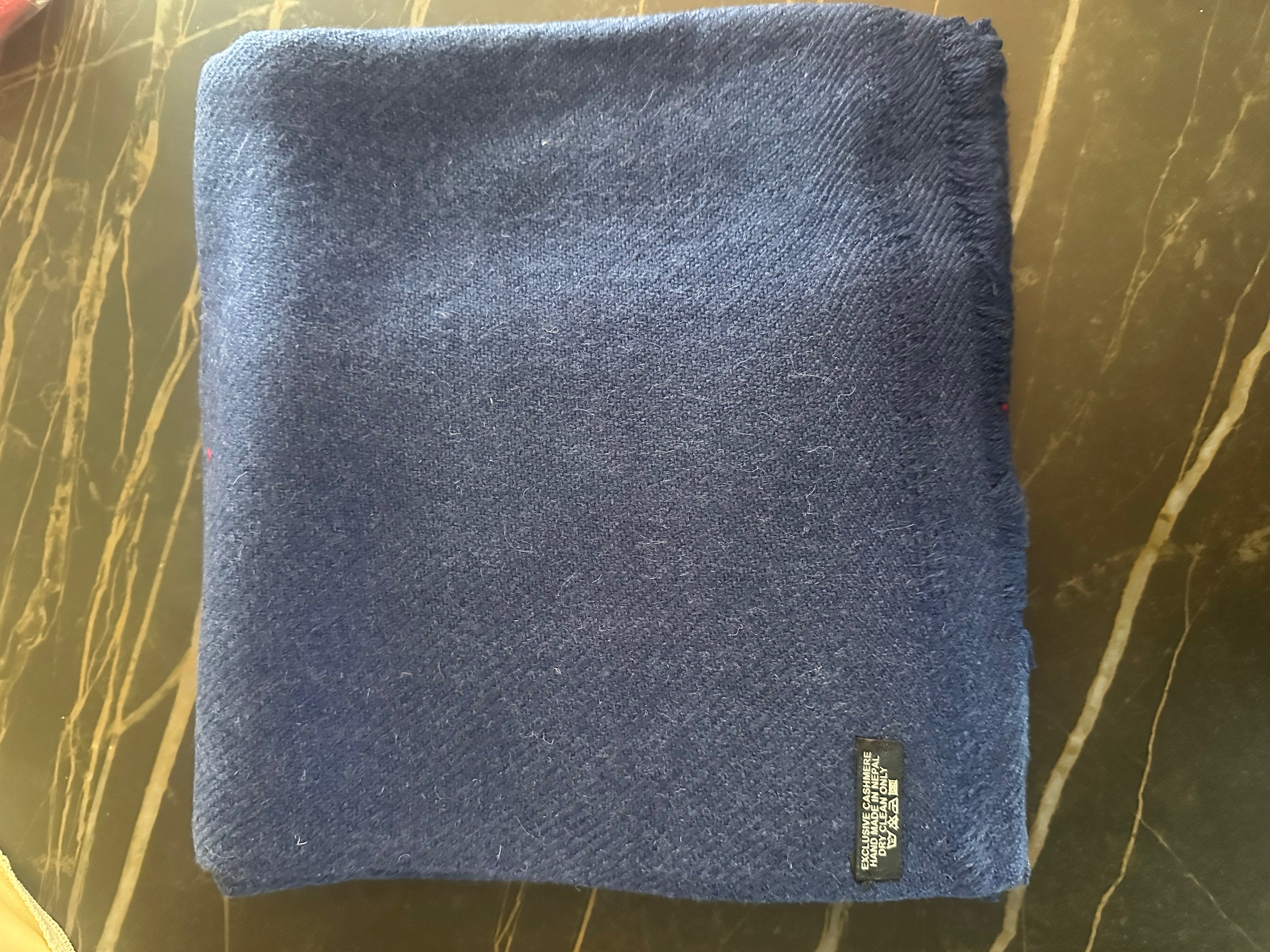 Ijsblauwe heerlijke zachte cashmere sjaal